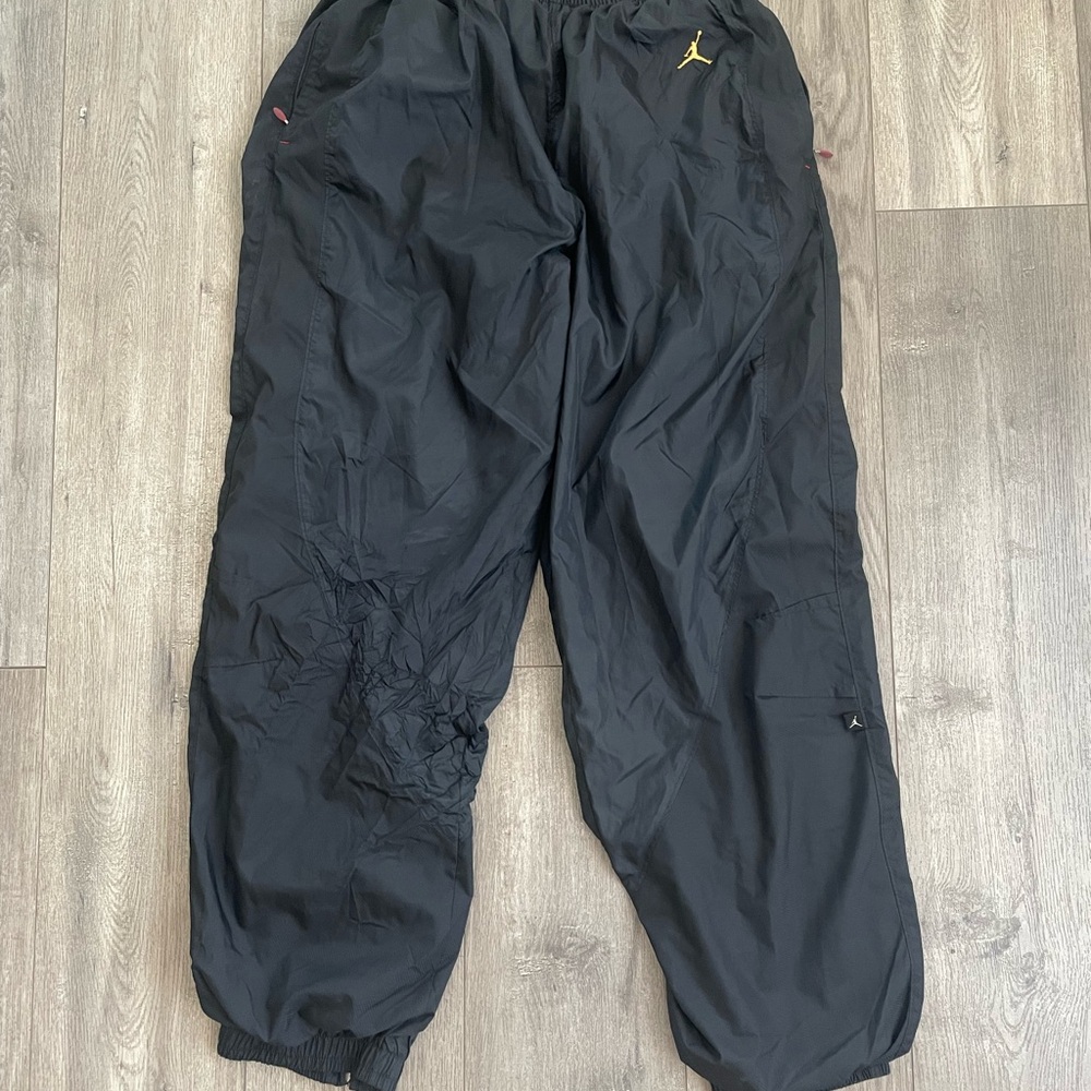 ‘85 / ‘05 20th Anniversary Jordan Black Track Pants